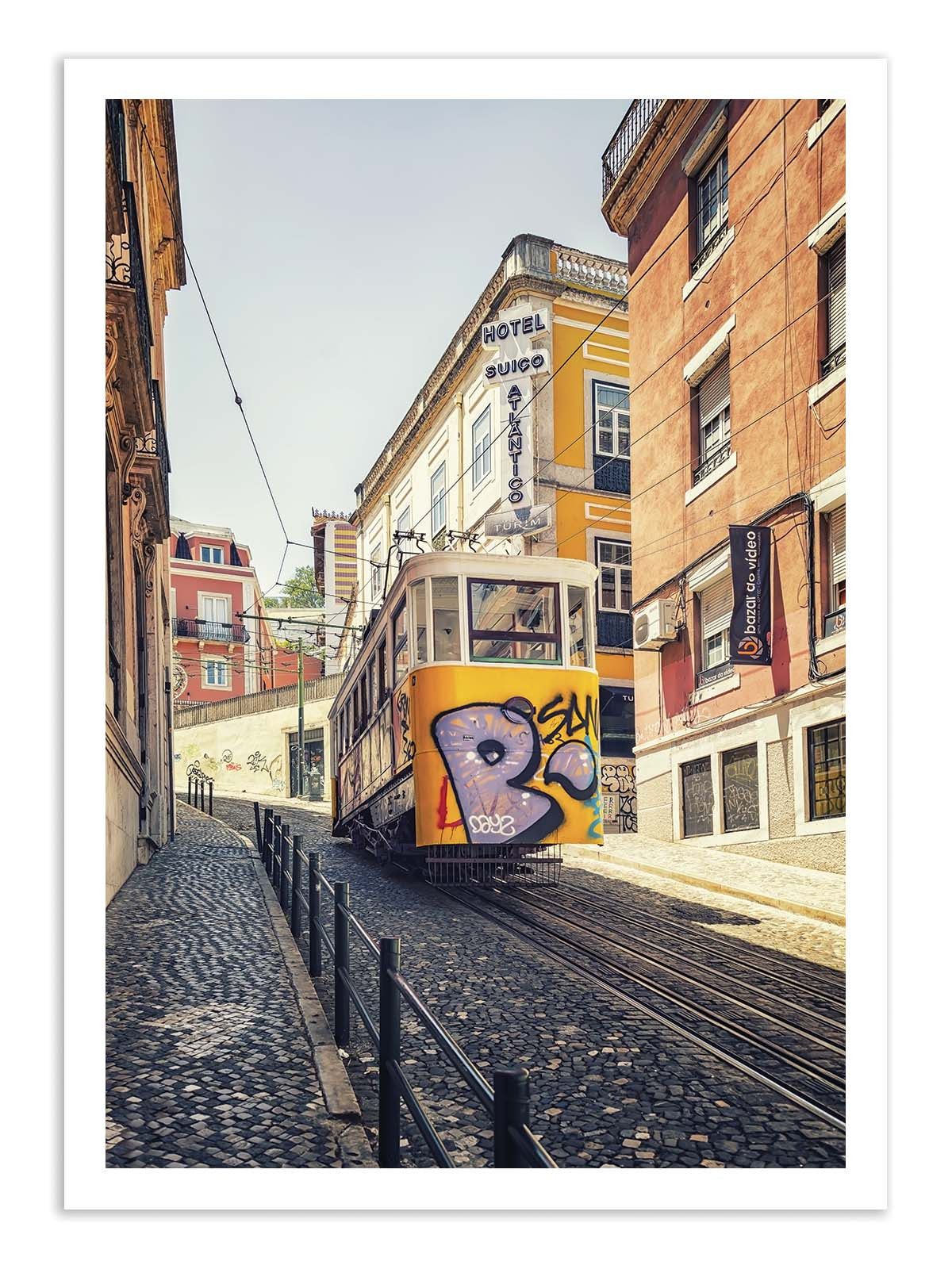 Art Print  - Old Lisbon - Manjik Pictures