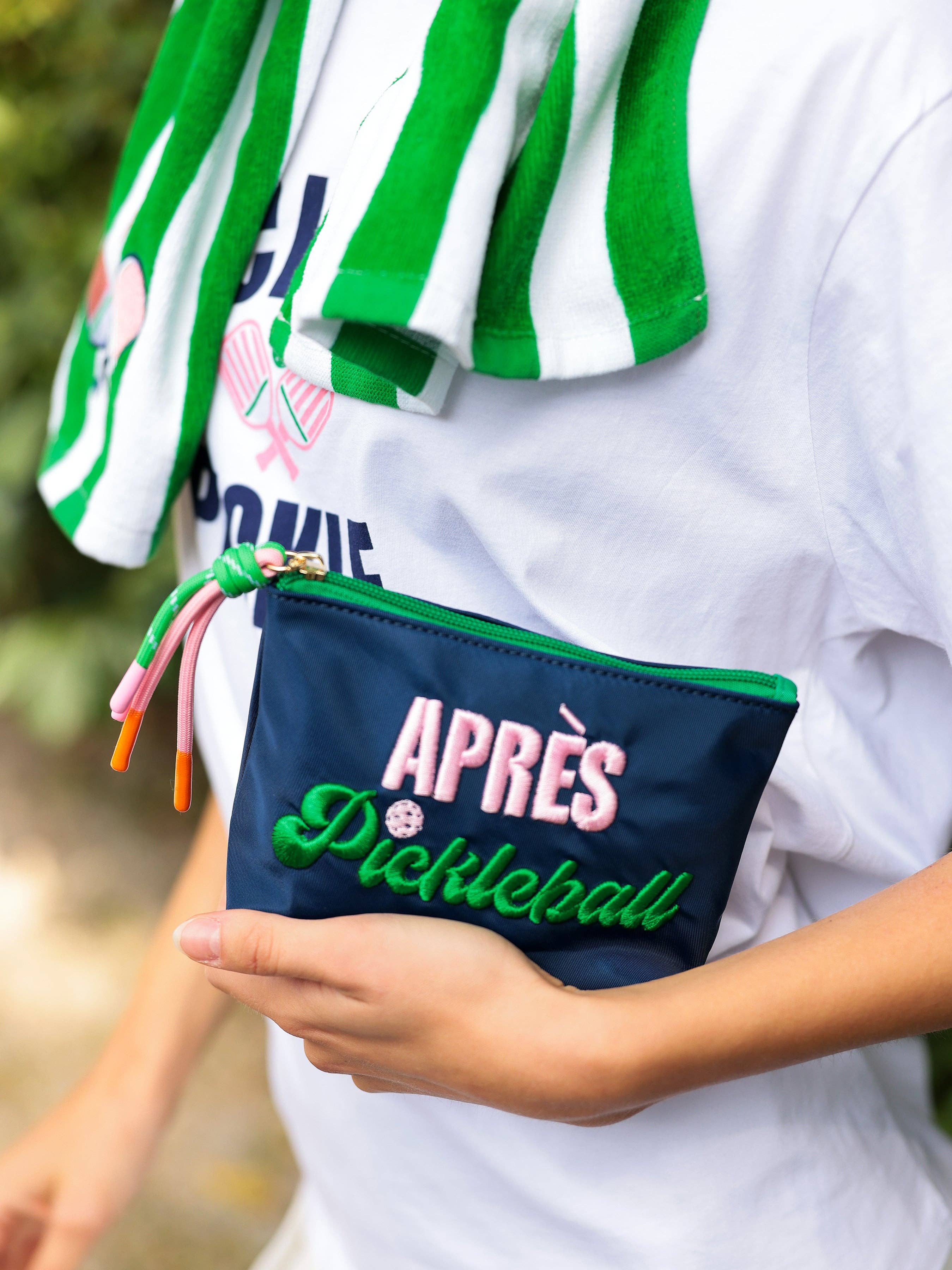 "APRÈS PICKLEBALL" SMALL ZIP POUCH, NAVY